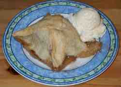 apple dumpling and icecream